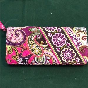 Vera Bradley travel wallet